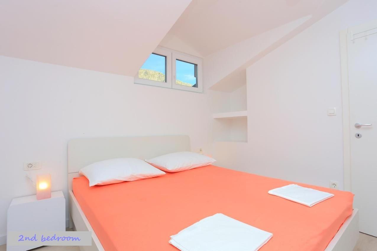 Beach House - Apartments Ana Duće Chambre photo