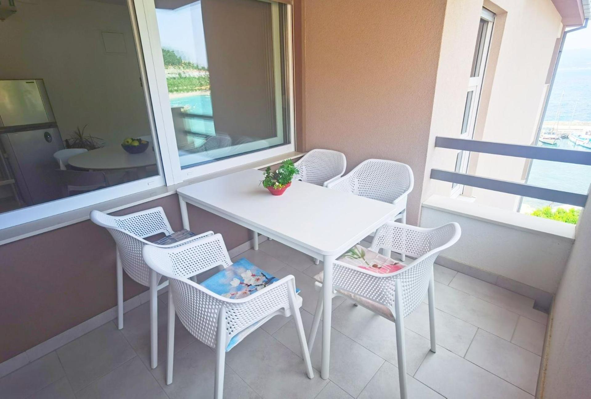 Beach House - Apartments Ana Duće Chambre photo